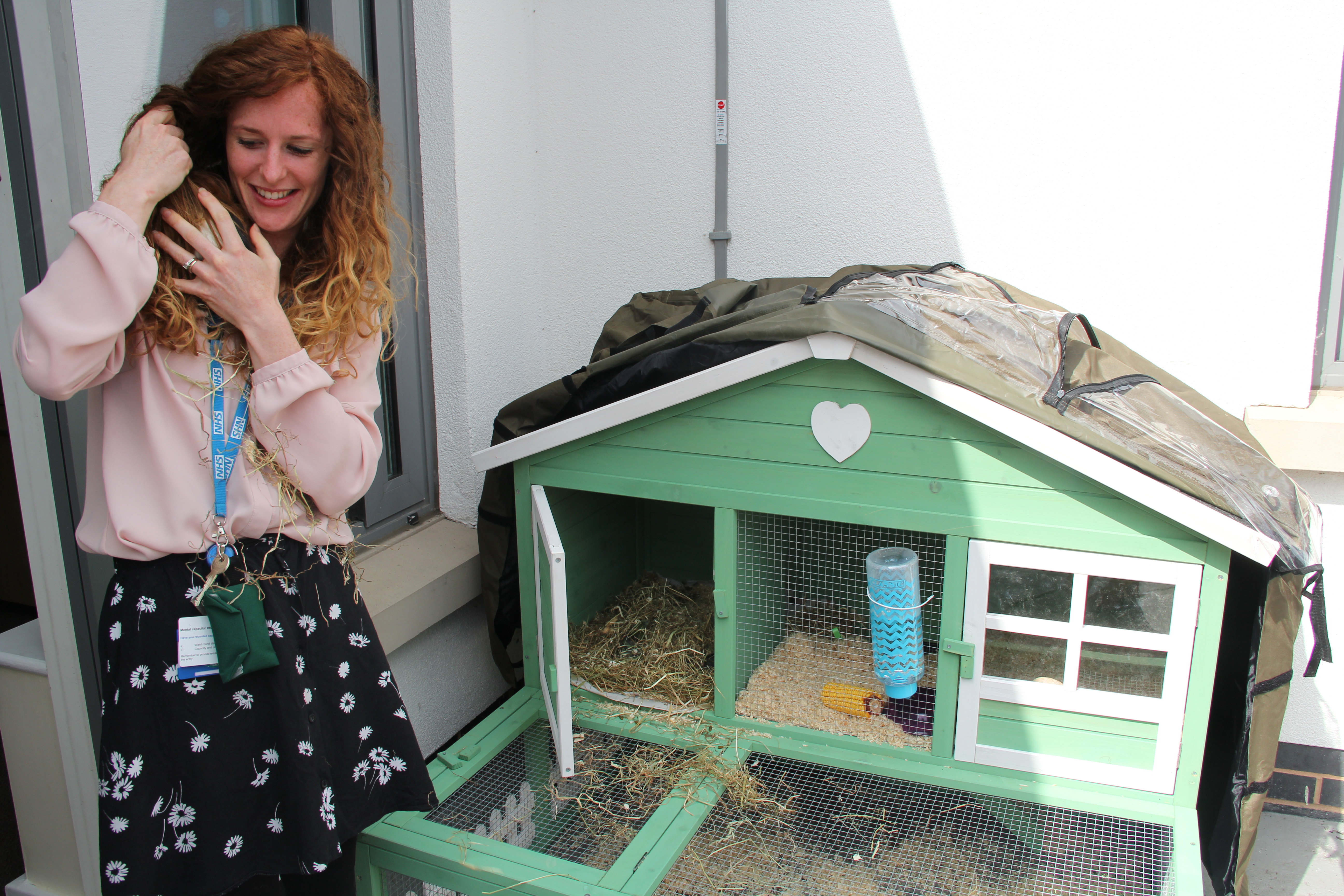 holly-thacker-with-g-pig.JPG